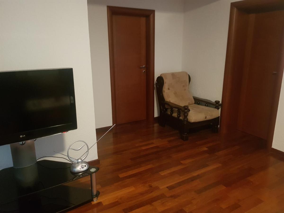 Bujic Apartment Petrovac Bagian luar foto