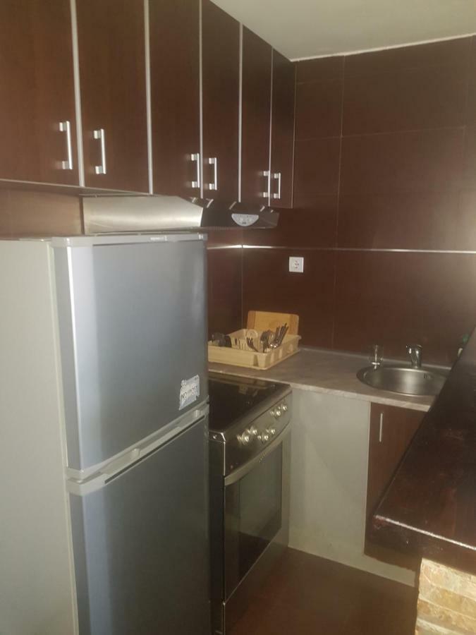 Bujic Apartment Petrovac Bagian luar foto